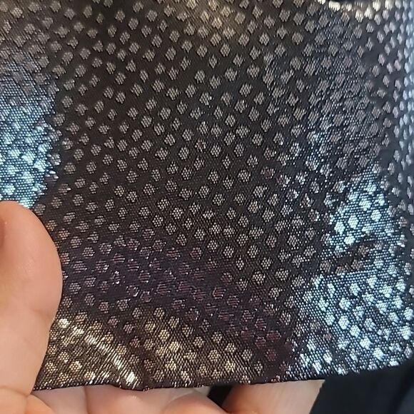 Express ladies lined black/silver metallic print skirt side tie sash size 4 NWT - Picture 4 of 5